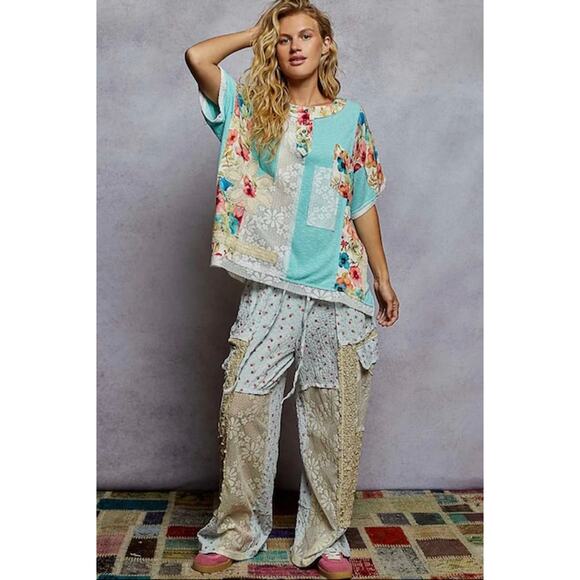 POL - Round Neck Short Sleeve Floral Knit Rib Top - Medium - Picture 5 of 5